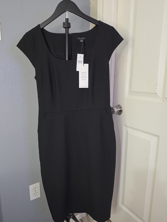 Ann Taylor Dresses & Skirts - NWT Ann Taylor The Scoop Neck Sheath Dress in Bi-Stretch – Curvy Fit, Size 0 Bla